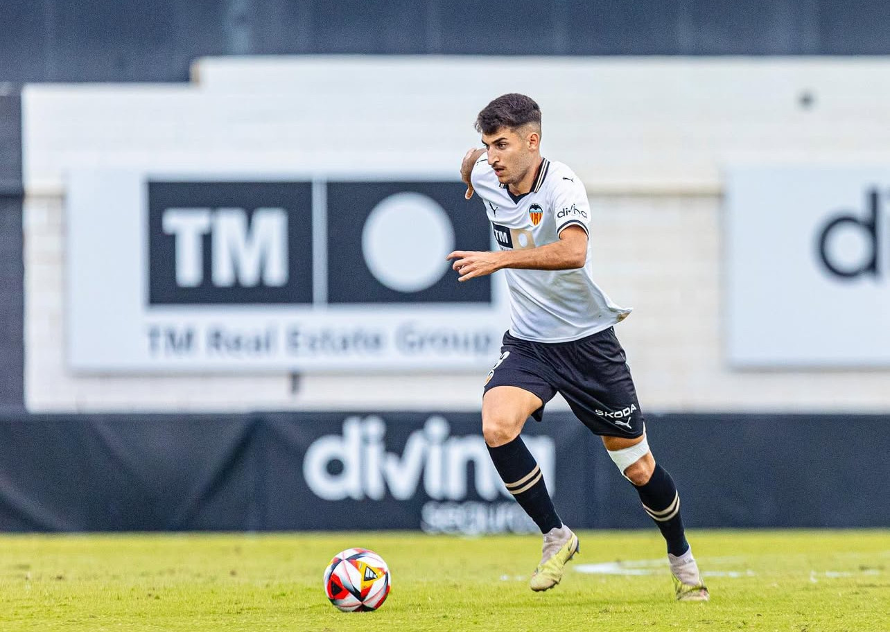 Hellas Verona, Yellu Santiago atteso domani in Italia