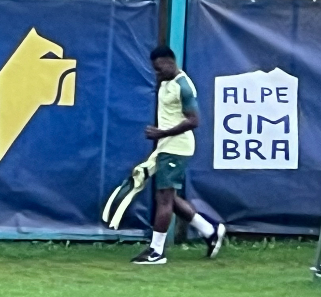 Folgaria 2025, Hellas Verona: ritiro da infortunato per Mosquera