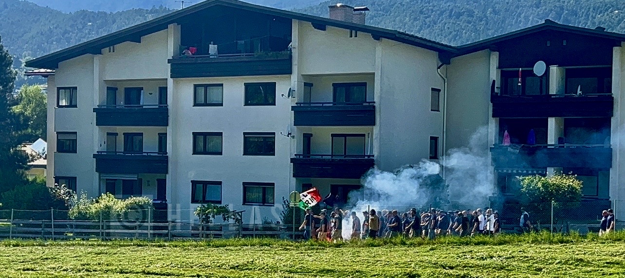 St.Pauli-Hellas Verona, i tifosi gialloblù presenti a Imst