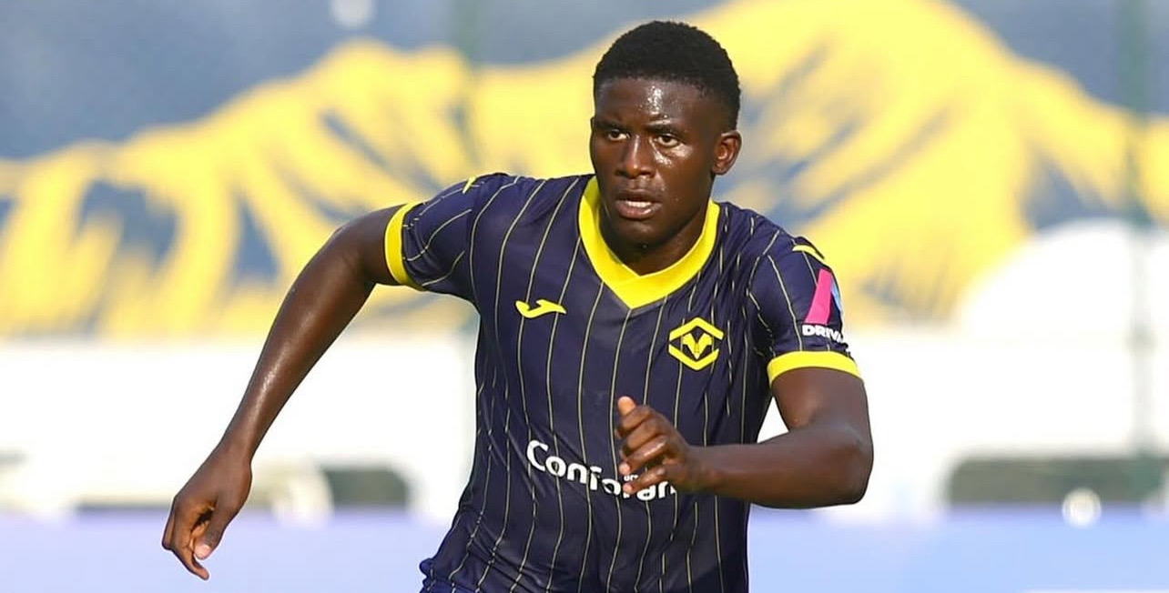 Hellas Verona, Nwanege in prestito al Perugia