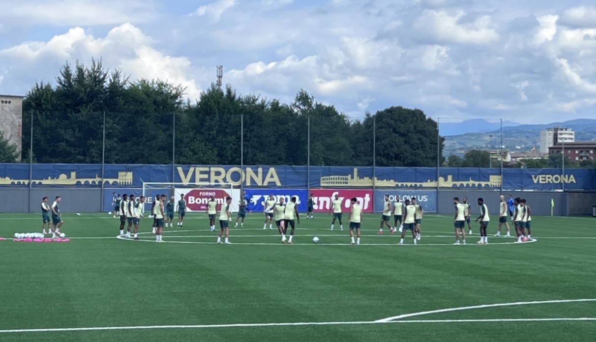 Hellas Verona, rifinitura per i gialloblù