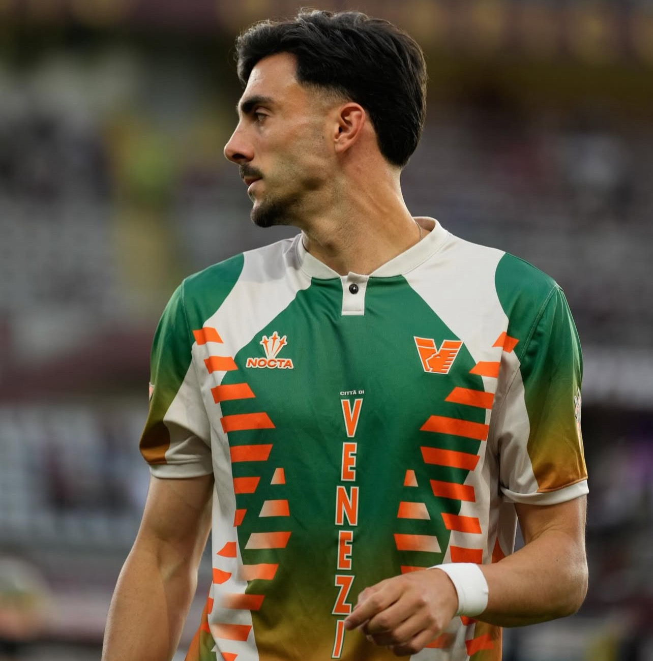 Hellas Verona, per il centrocampo obiettivo Kike Perez. Col Venezia al lavoro su più fronti