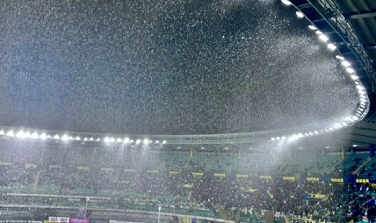Coppa Italia, Hellas Verona-Venezia 0-0. Partita momentaneamente sospesa causa temporale