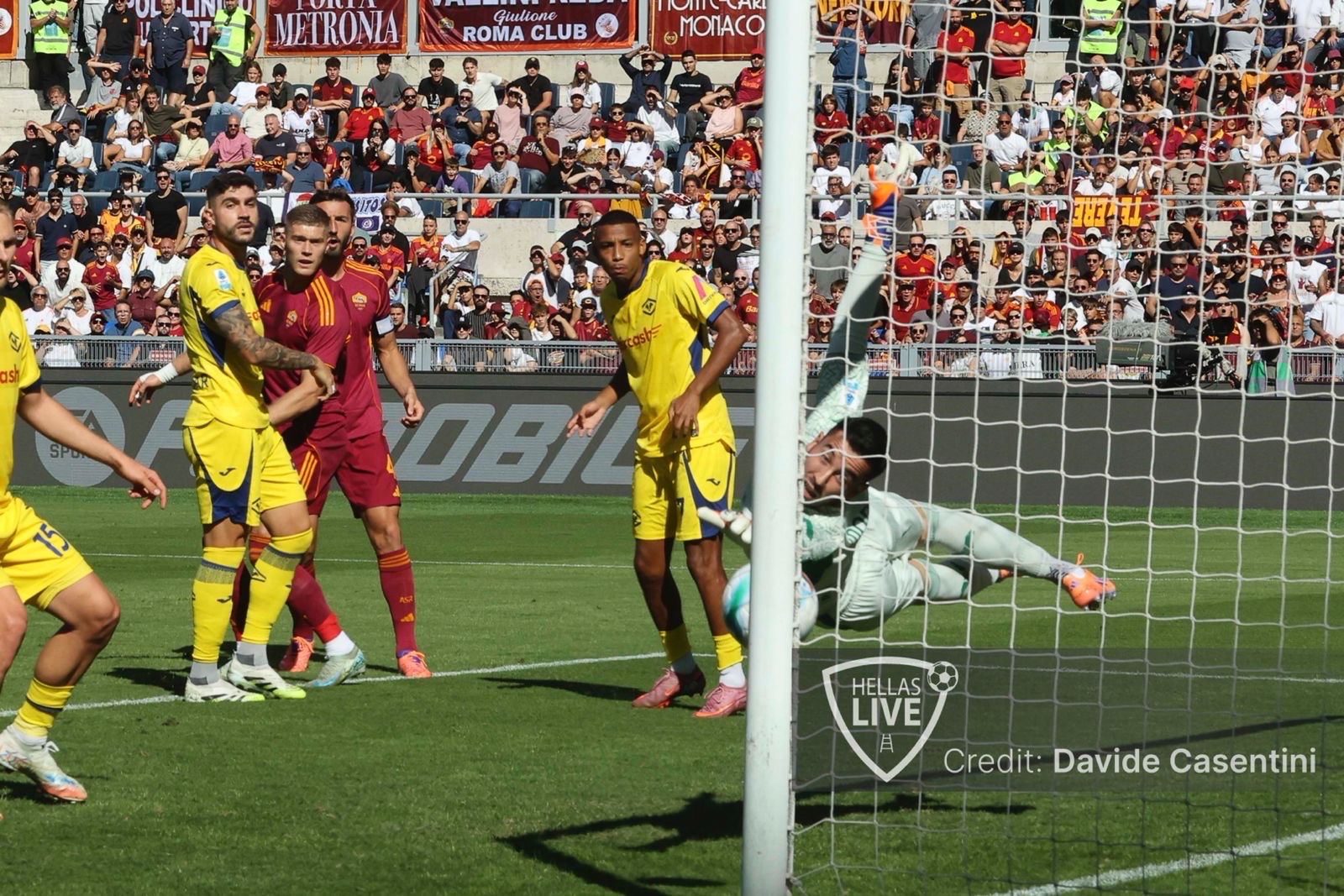 Finale, Roma-Hellas Verona 2-0