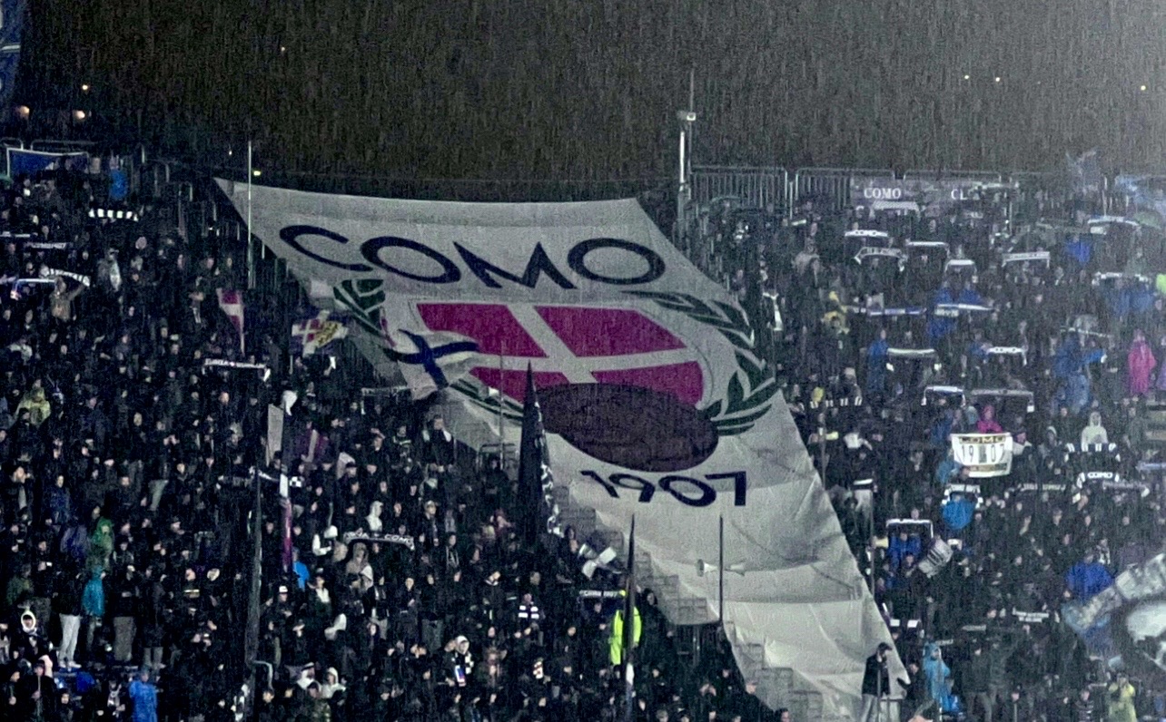 Como-Hellas Verona 2-1, Posch riporta in vantaggio la squadra di Fabregas