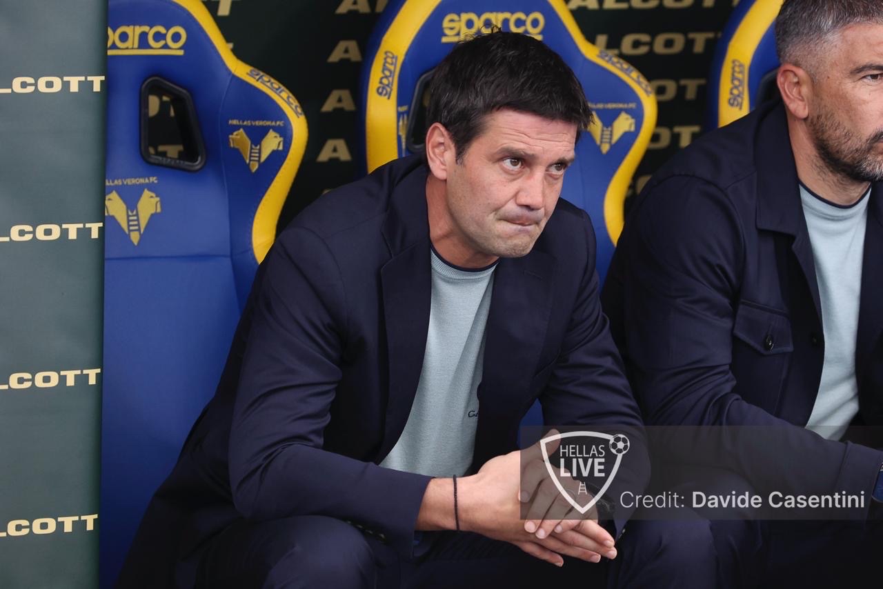 Inter, Chivu: “Siamo stati fortunati contro un Hellas che ha identità, qualità ed è allenato bene”