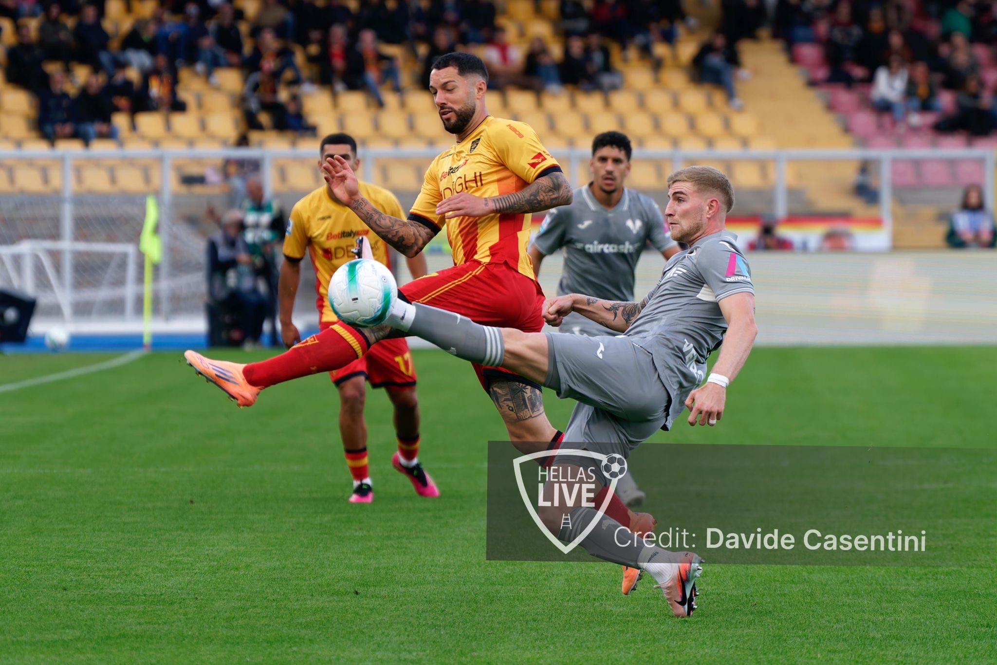 Finale, Lecce-Hellas Verona 0-0