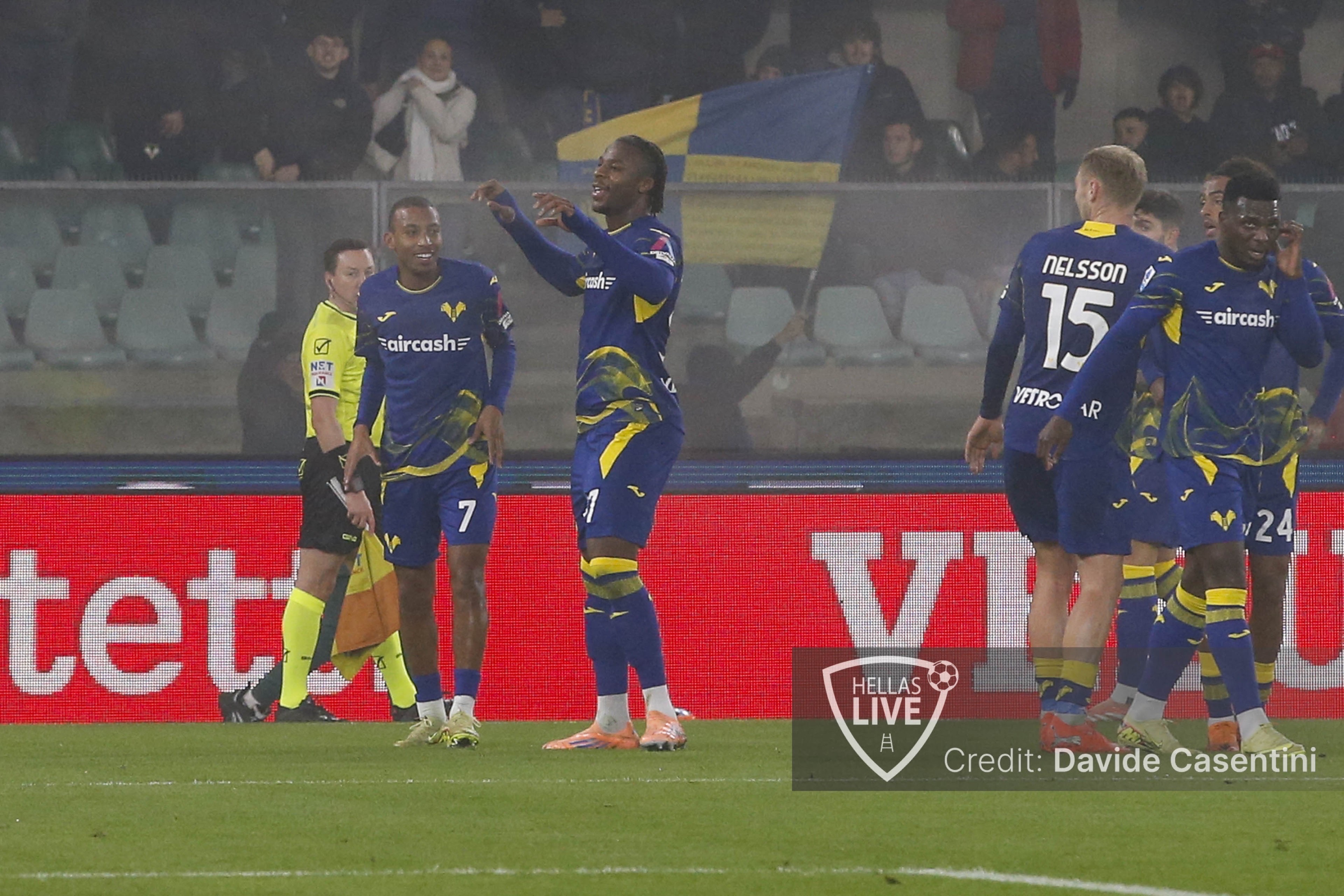 Hellas Verona, contro la Fiorentina in difesa confermati Bella-Kotchap, Nelsson e Nunez