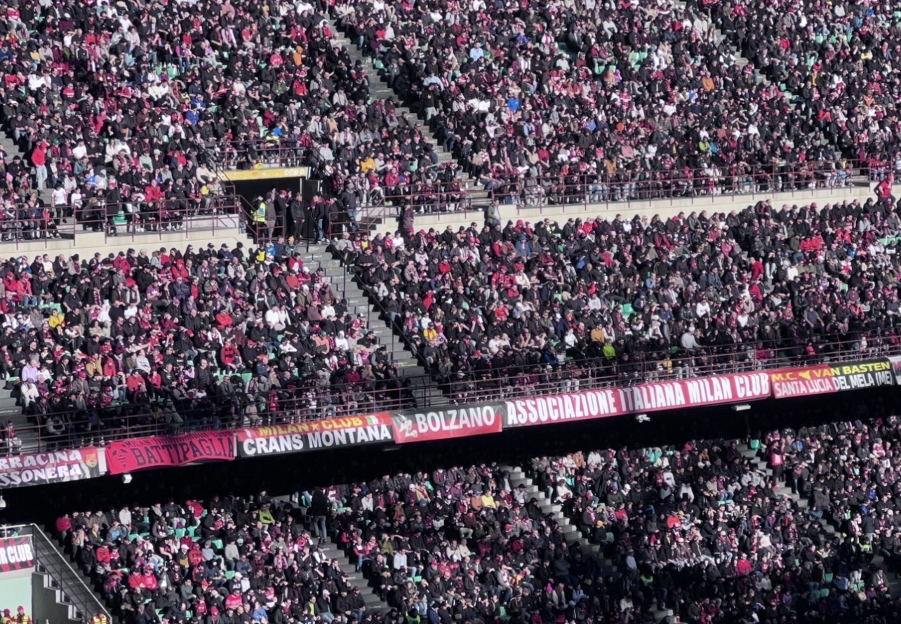 Milan-Hellas Verona 3-0, doppietta di Nkunku