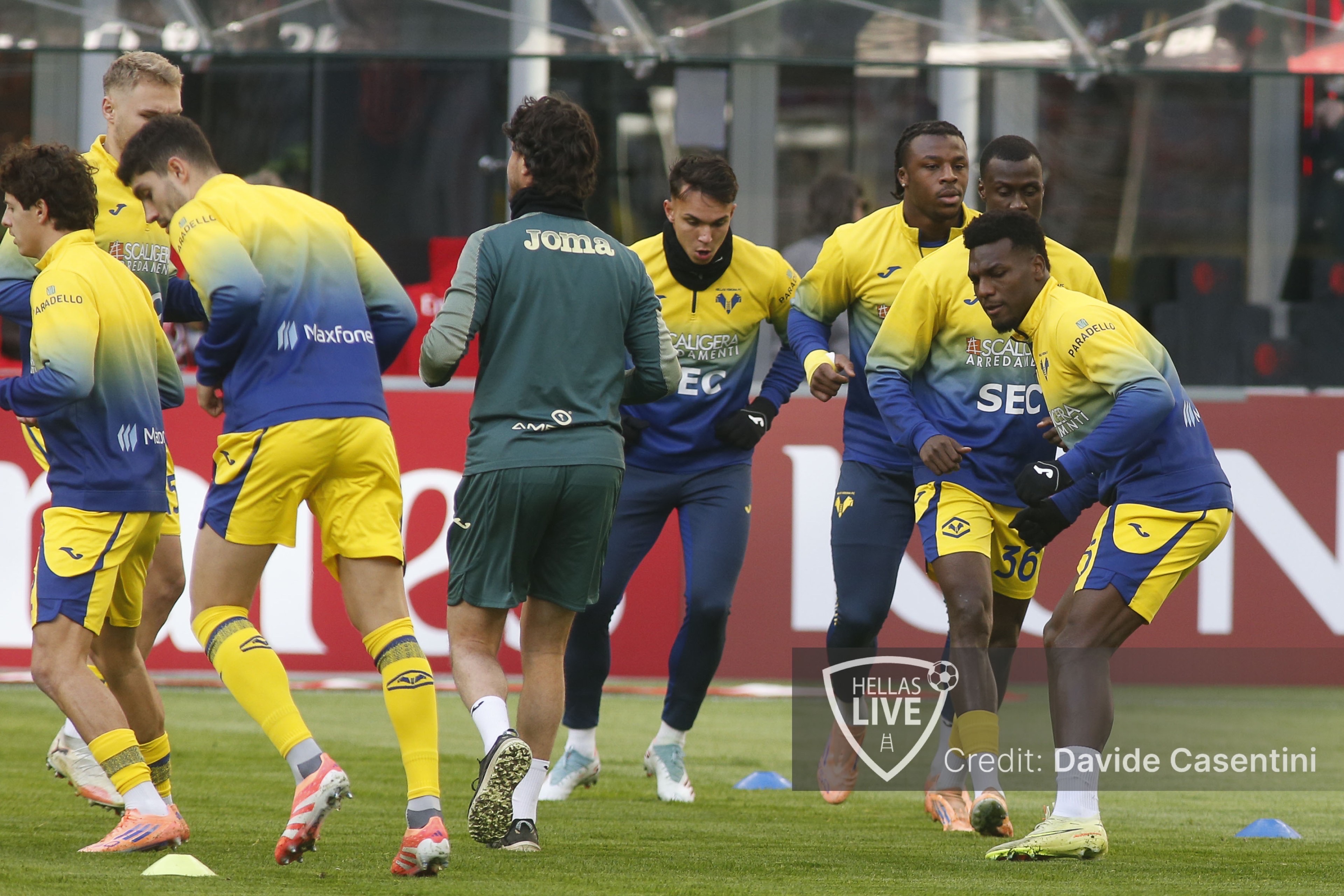 Hellas Verona, rifinitura per i gialloblù