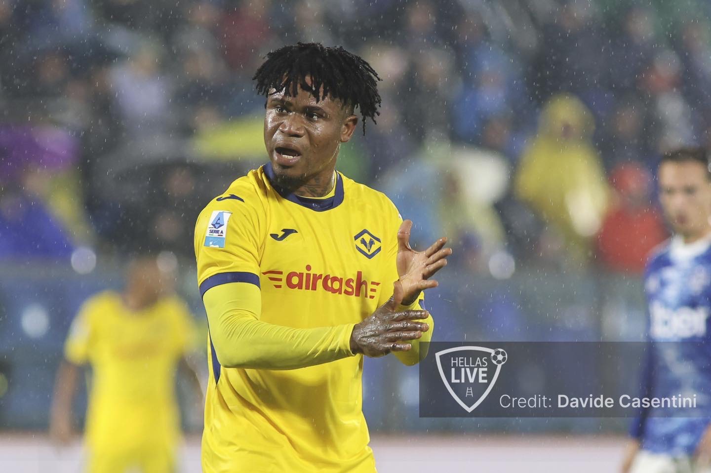 Napoli-Hellas Verona 0-2. Orban trasforma il calcio di rigore