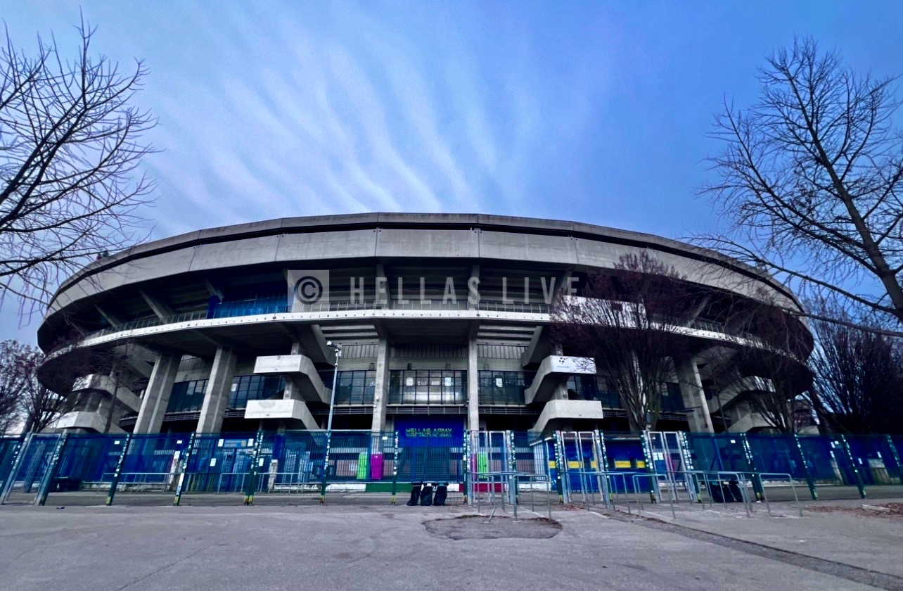 Hellas Verona, allenamento al Bentegodi per i gialloblù