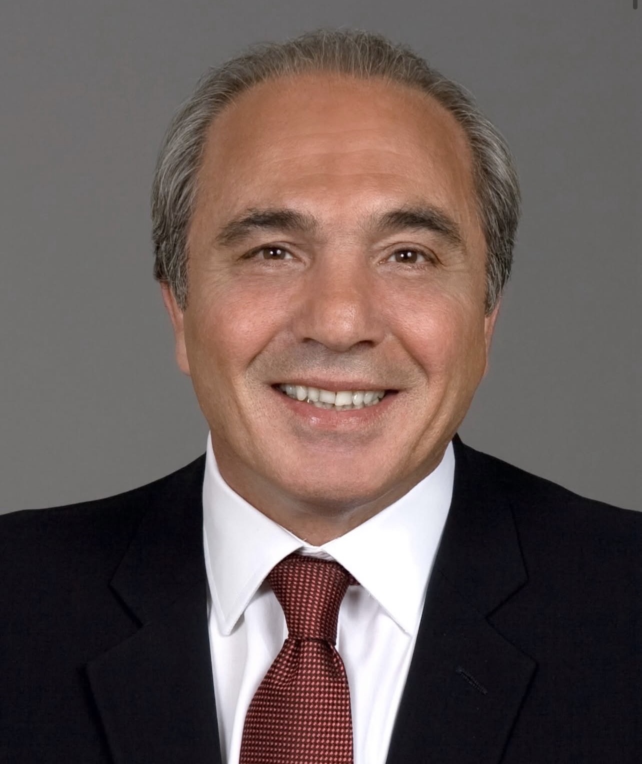 Lutto nel mondo del calcio. Fiorentina, è scomparso il Presidente Rocco B. Commisso