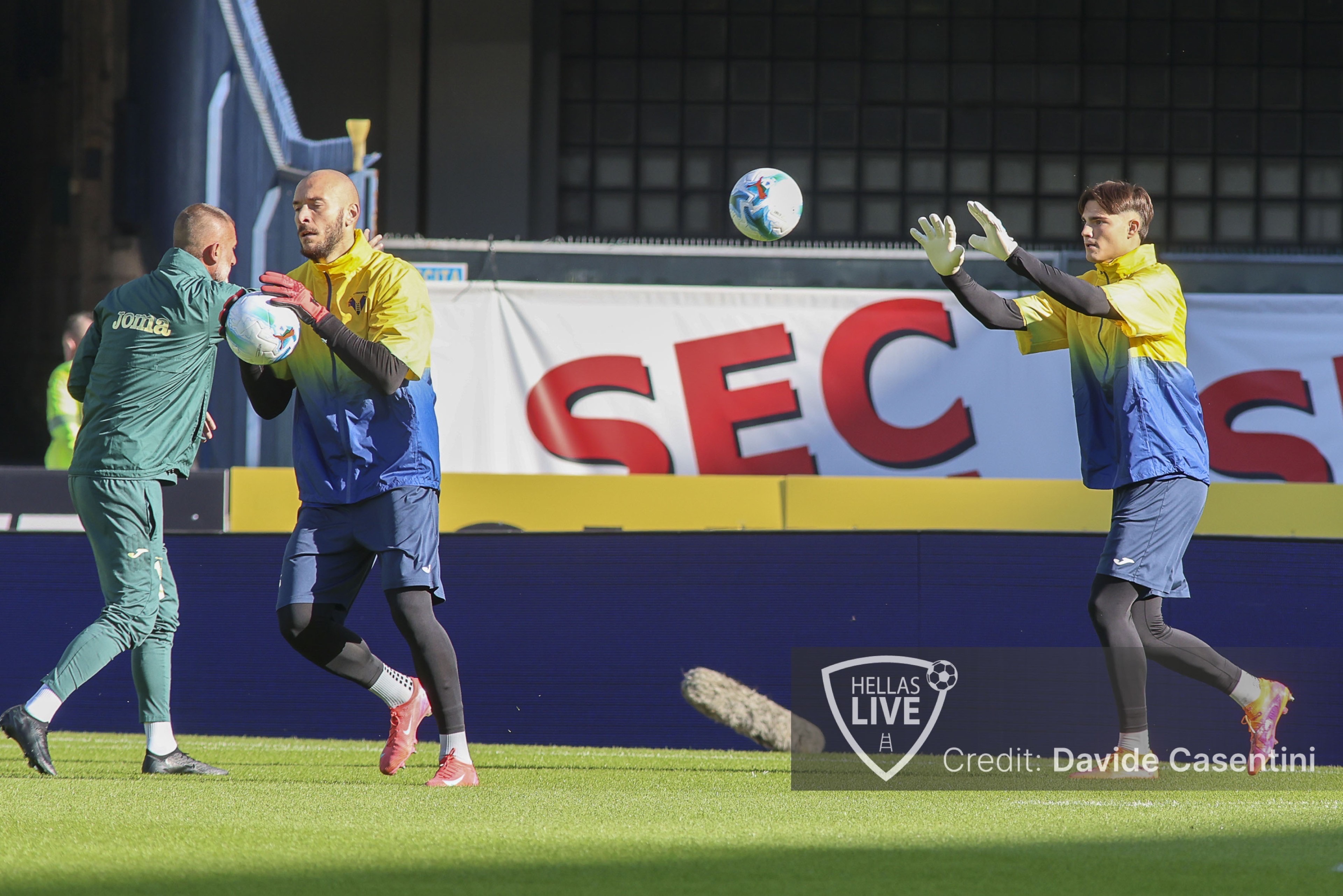 Hellas Verona, rifinitura per i gialloblù. Niente conferenza pre-partita per Zanetti