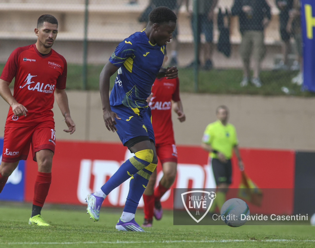 Hellas Verona, il Milan si inserisce per Cisse