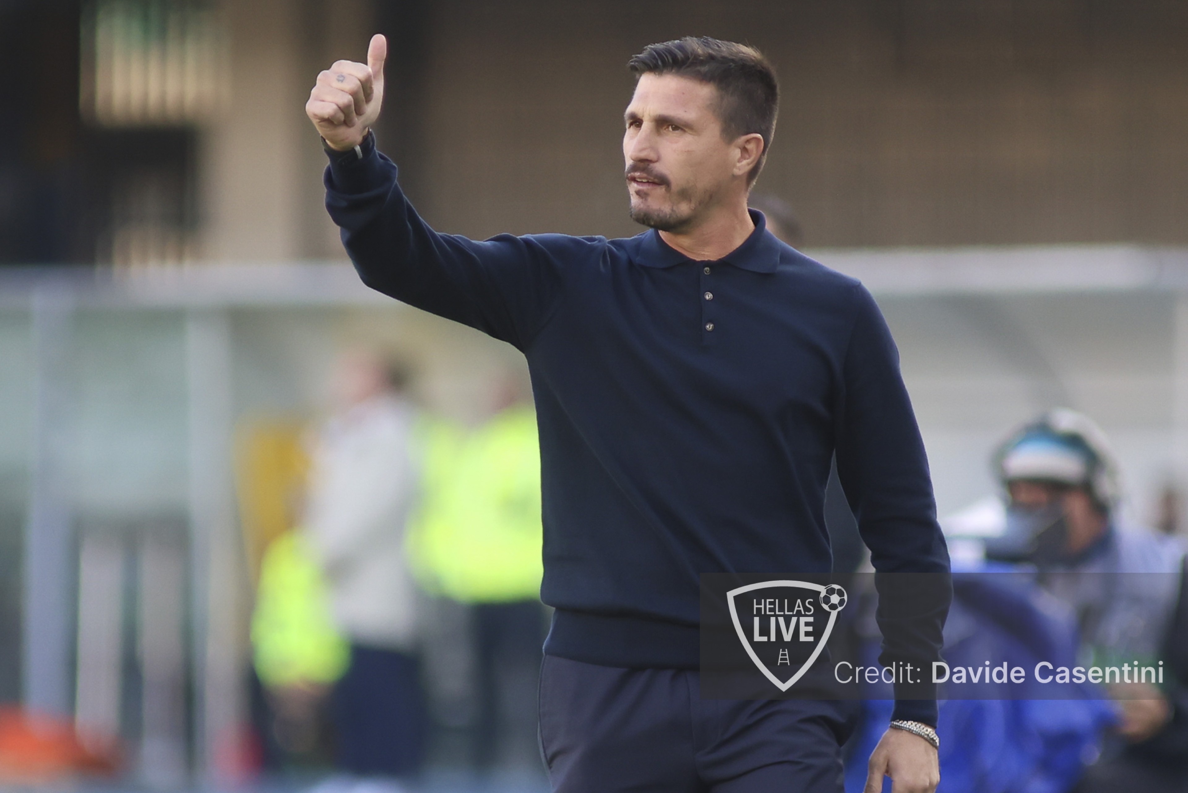 Cagliari, Pisacane: “Scontro salvezza contro il Verona. Vale più di una finale. Affrontiamo una squadra ferita”