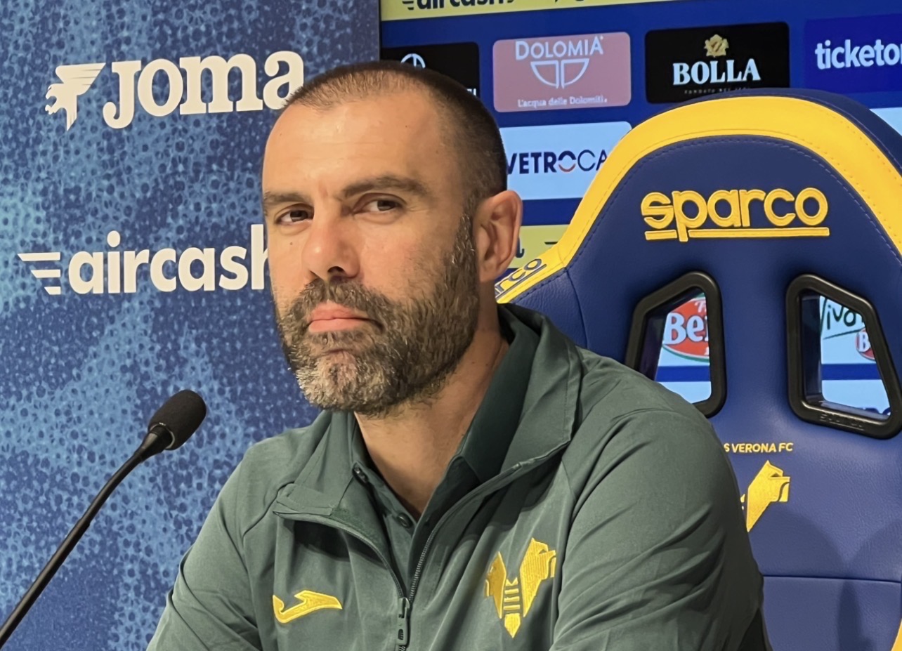 Hellas Verona, Sammarco: “Partita fondamentale col Pisa. Tatticamente non cambierò molto. Montipò è il titolare”