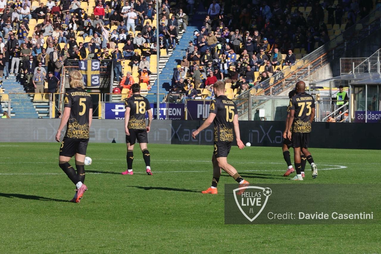 Parma-Hellas Verona 2-1, Pellegrino regala la vittoria ai ducali