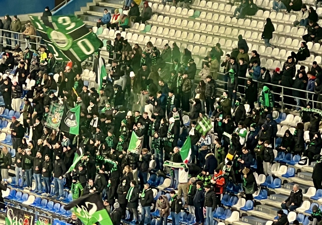 Sassuolo-Hellas Verona 1-0, Pinamonti porta in vantaggio i neroverdi