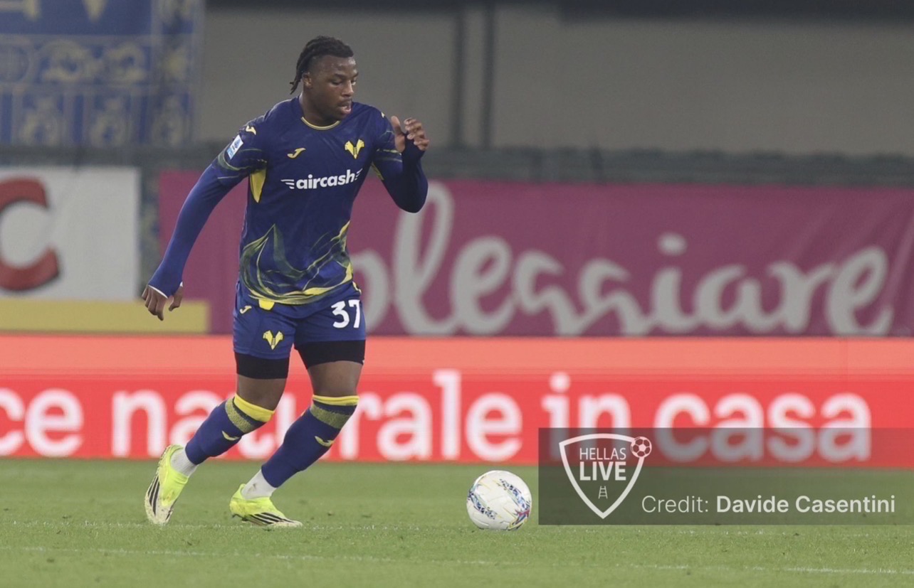 Hellas Verona, Bella-Kotchap indisponibile anche contro la Fiorentina