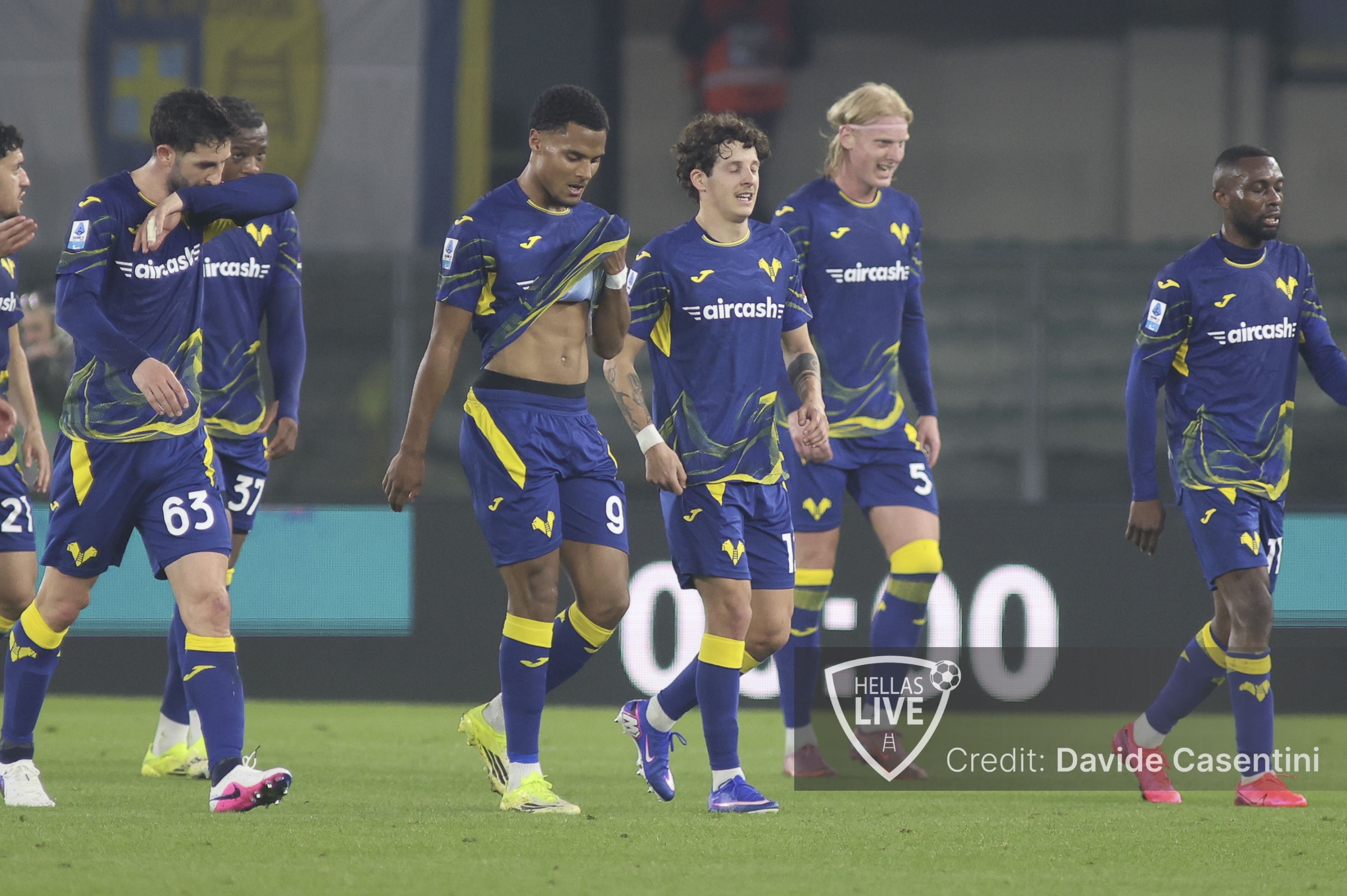 Hellas Verona, rifinitura per i gialloblù. Ore 10:30 conferenza Sammarco