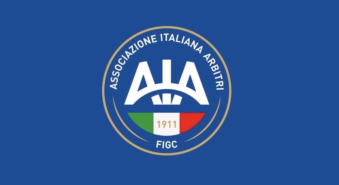 Calcio italiano, scandalo arbitri. Il comunicato dell’AIA. Autosospesi Rocchi e Gervasoni