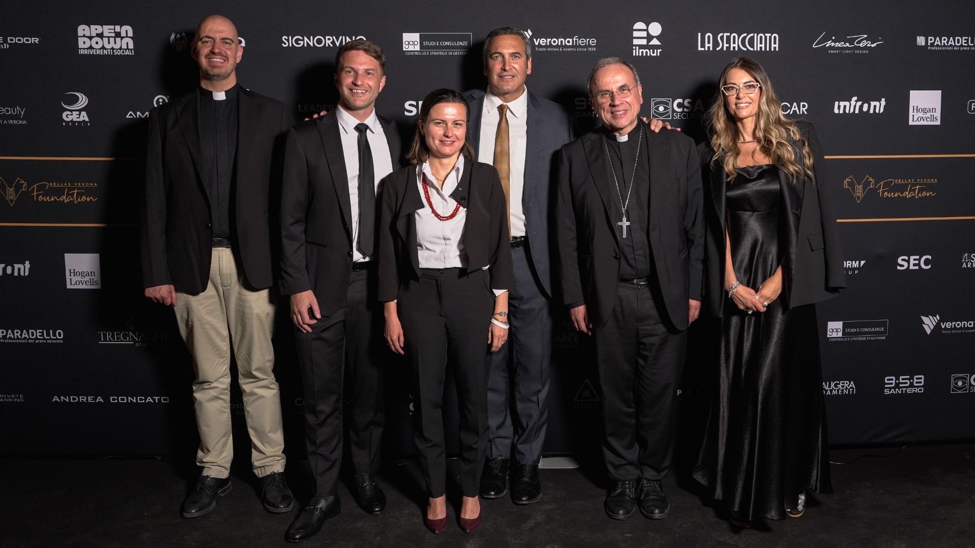 Eternamente Verona. La serata di solidarietà dell’Hellas Verona Foundation per il progetto Casa Insieme a Voi