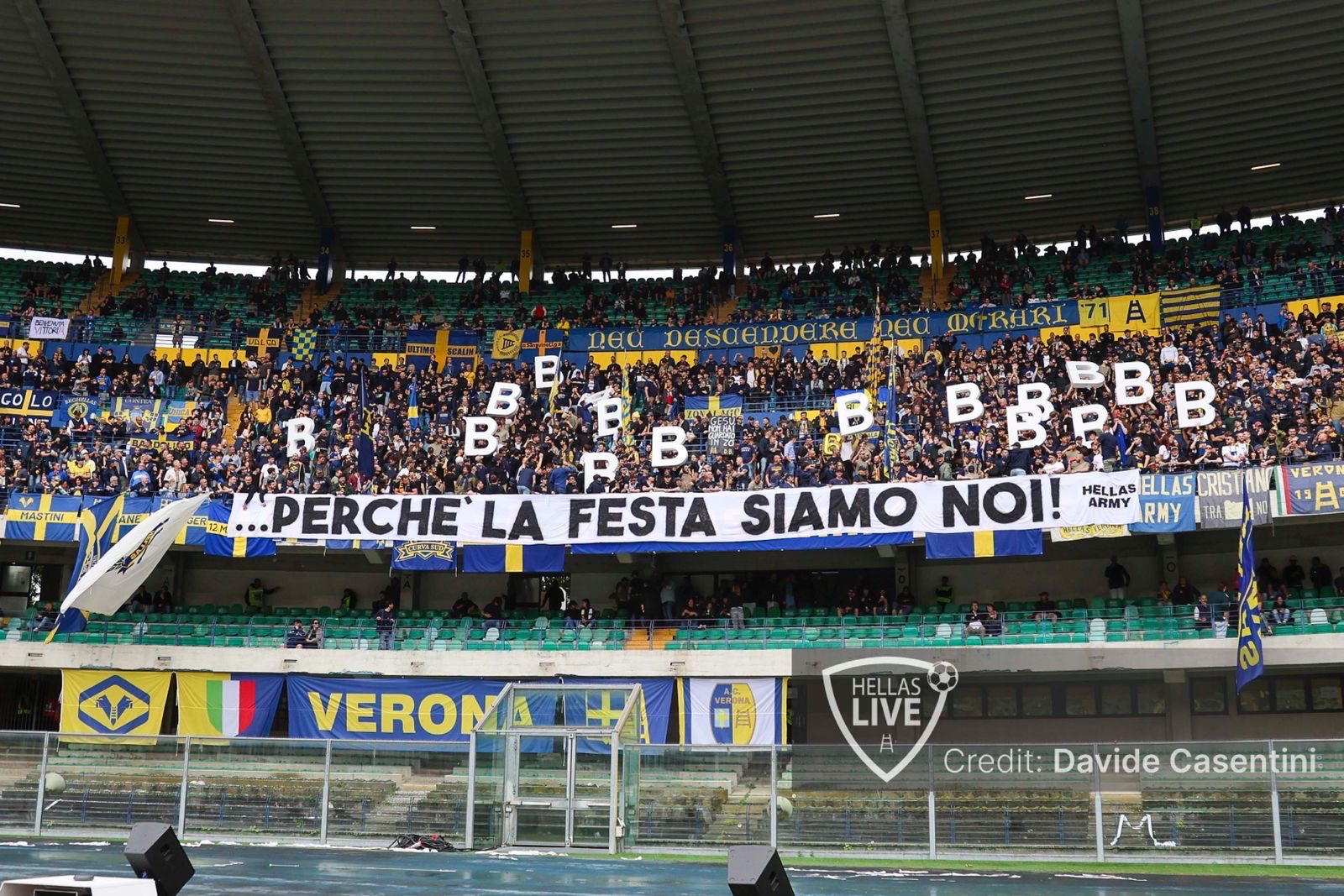 …perché la festa siamo noi! Hellas Army