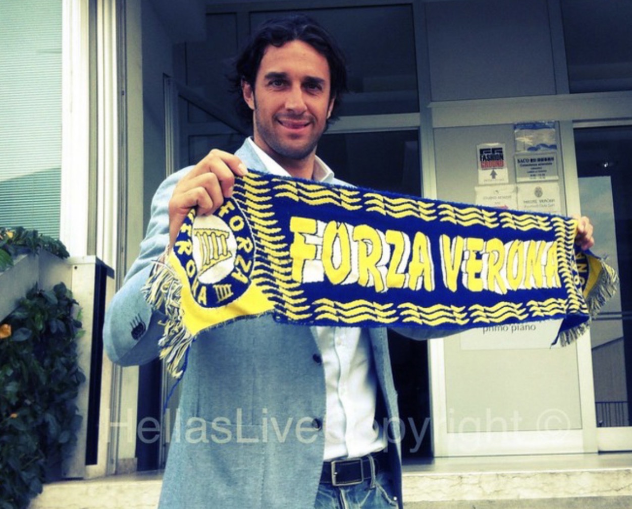 31 Maggio 2015, Luca Toni entra nella storia dell’Hellas Verona. È il capocannoniere della Serie A