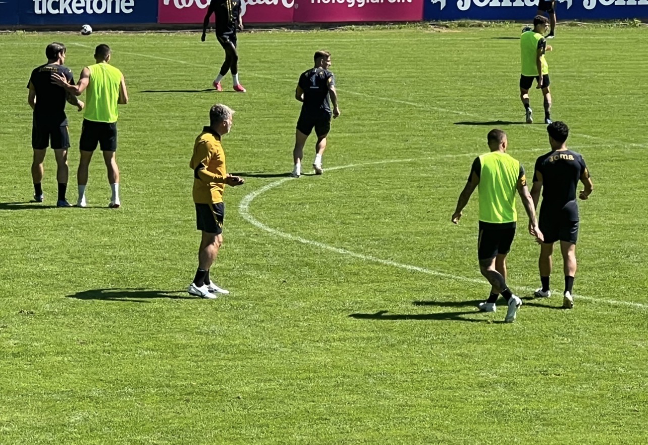 Folgaria 2026, Hellas Verona: settimo giorno di ritiro. Doppio allenamento per i gialloblù