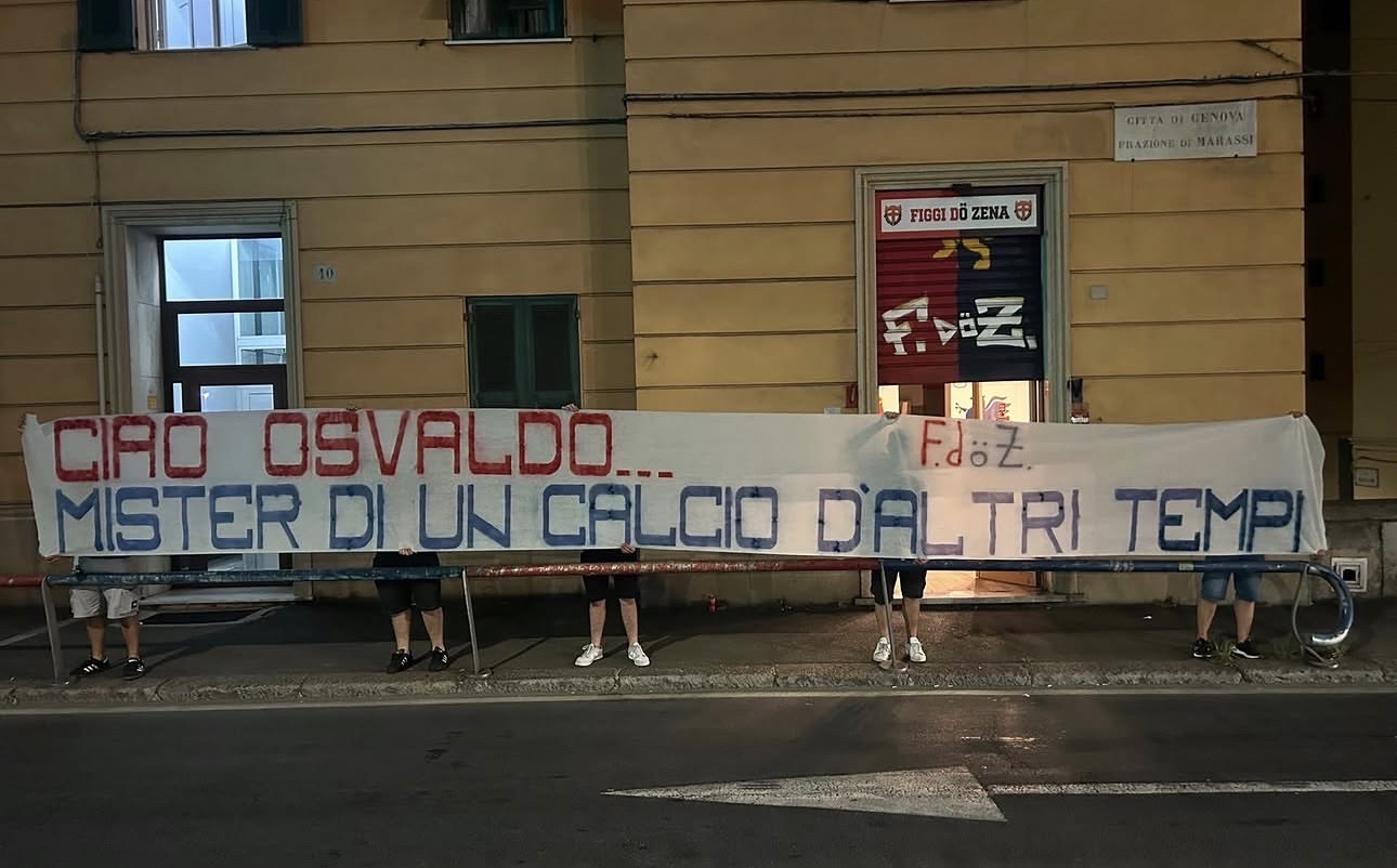 Il tributo dei tifosi del Genoa a Osvaldo Bagnoli