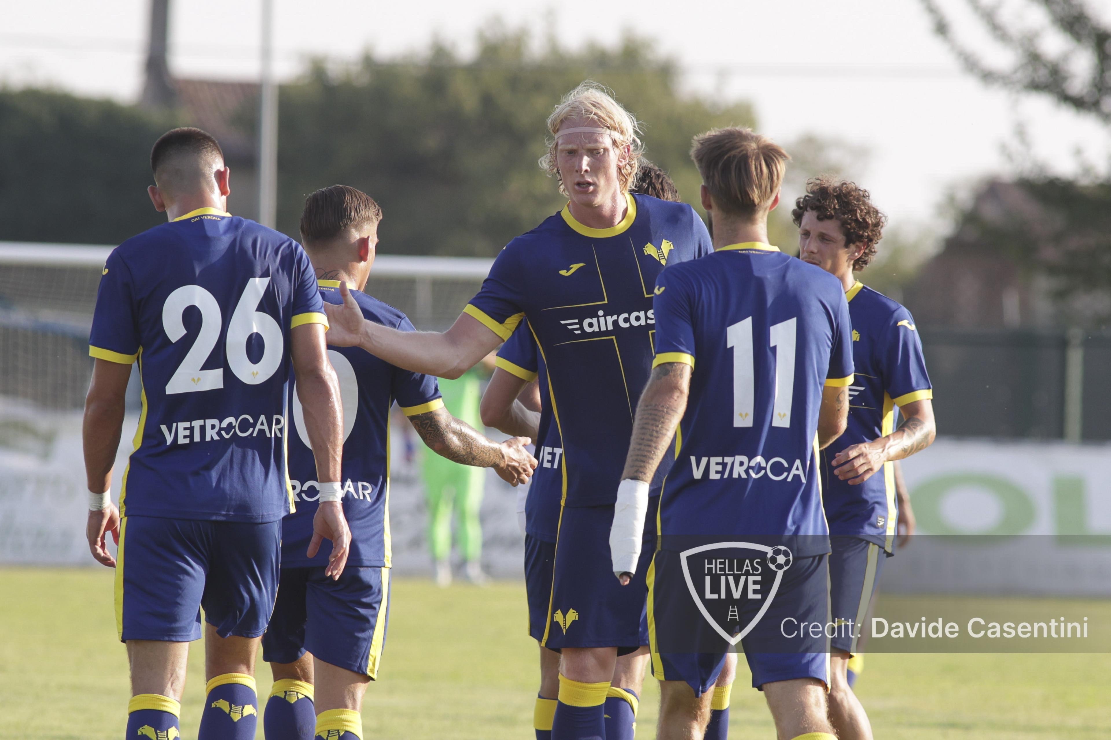 Hellas Verona, allenamento per i gialloblù. Ore 14:15 presentazione Leali