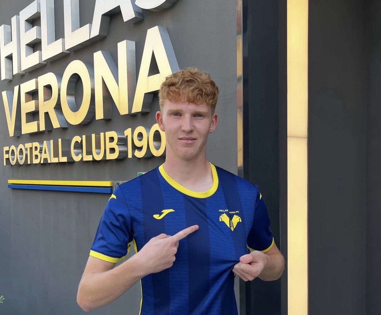 UFFICIALE. Hellas Verona, Corradi in prestito, con diritto di opzione, alla Juventus