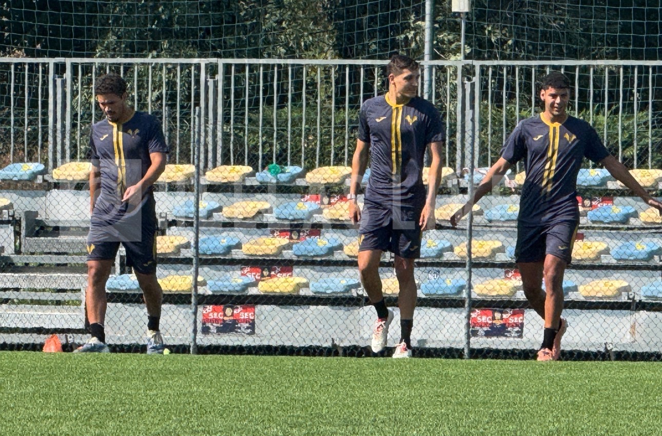 Hellas Verona, allenamento all’antistadio per Cruz