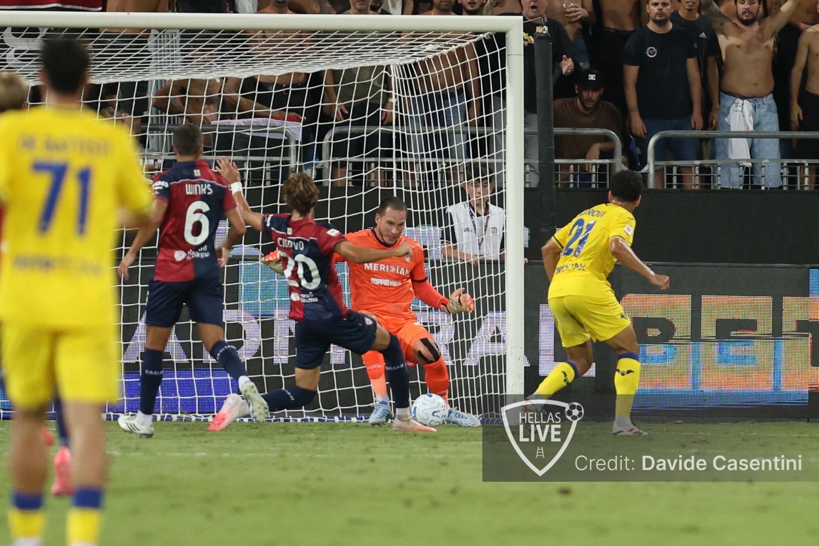 Coppa Italia. Cagliari-Hellas Verona 0-1. Harroui porta in vantaggio i gialloblù
