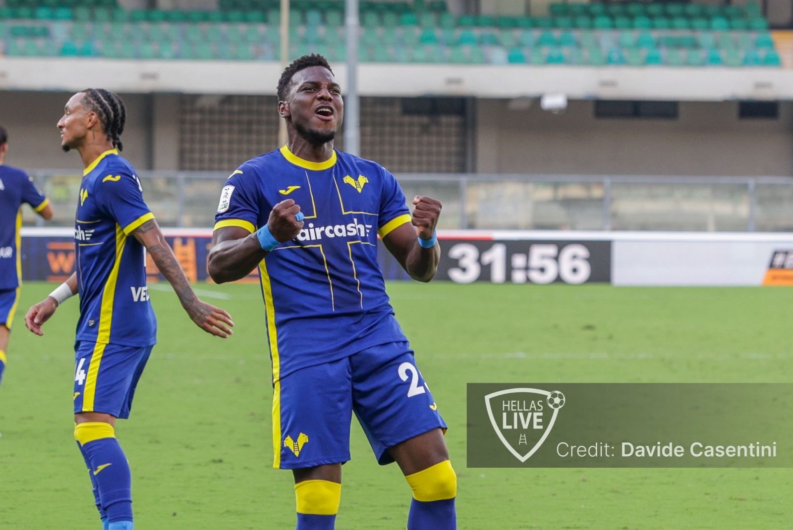 Serie BKT 2026/27. Hellas Verona-Vicenza 2-1, la doppietta di Mosquera ribalta il risultato al Bentegodi