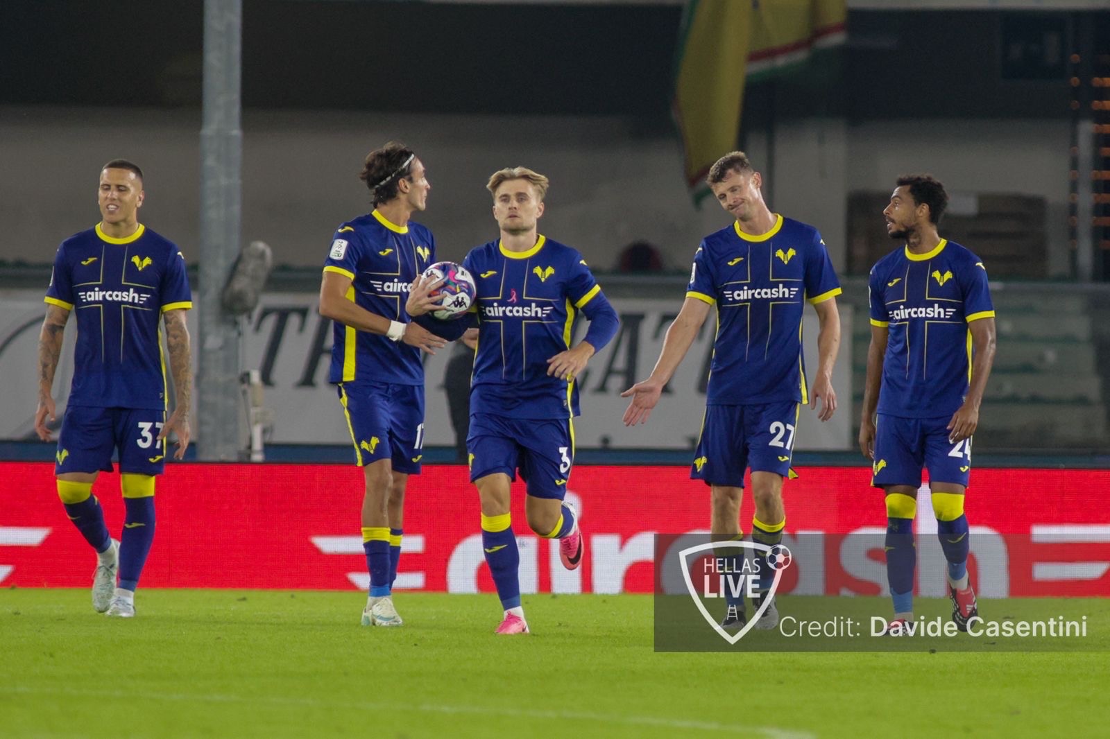 Serie BKT 2026/27. Finale, Hellas Verona-Catanzaro 2-2
