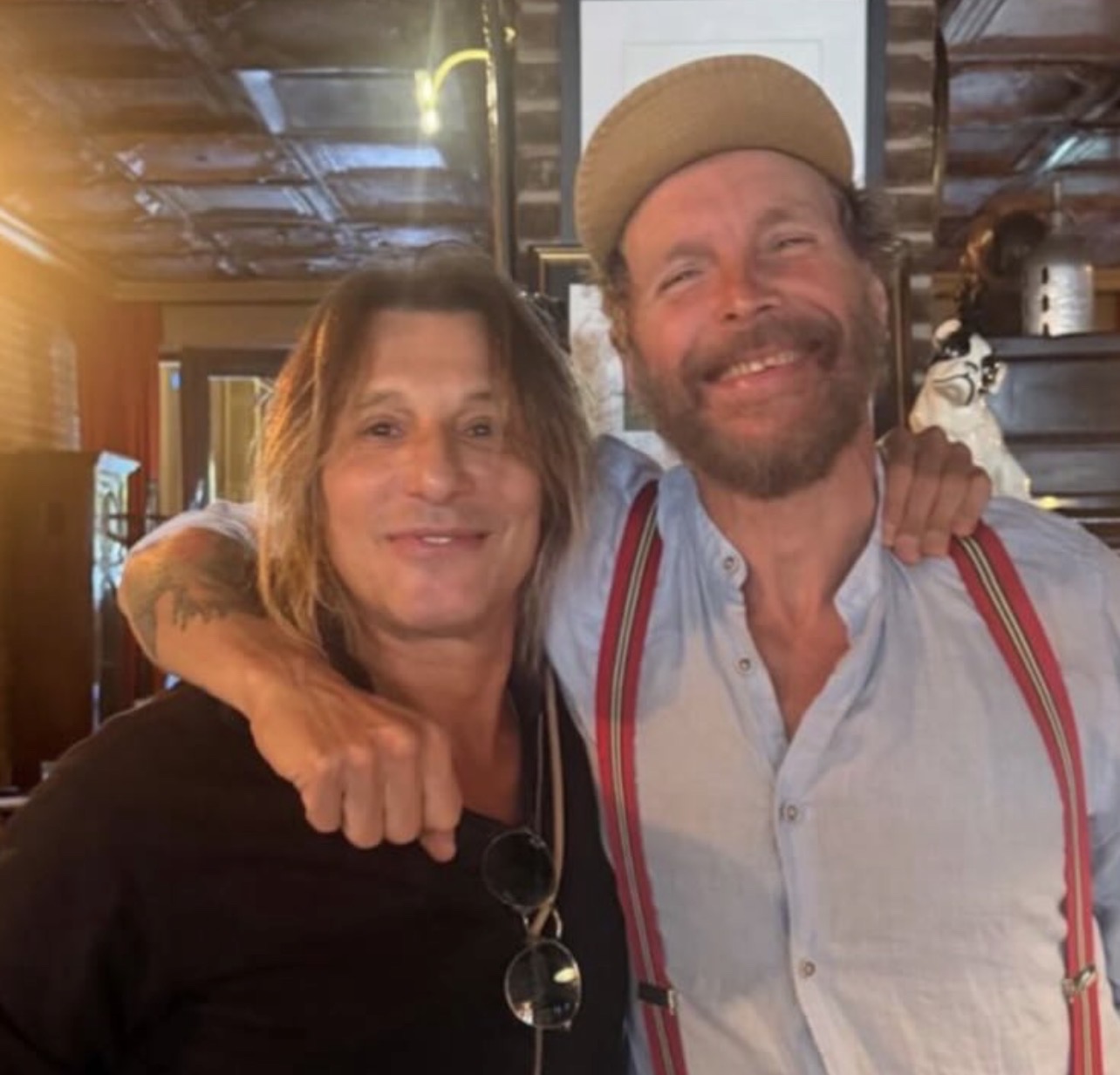 Caniggia incontra Jovanotti a Buenos Aires