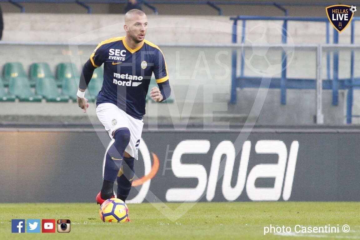 Calvano: “Le qualità non mancano al Verona. Campo ostico quello di Castellammare: fai attenzione, Hellas!”
